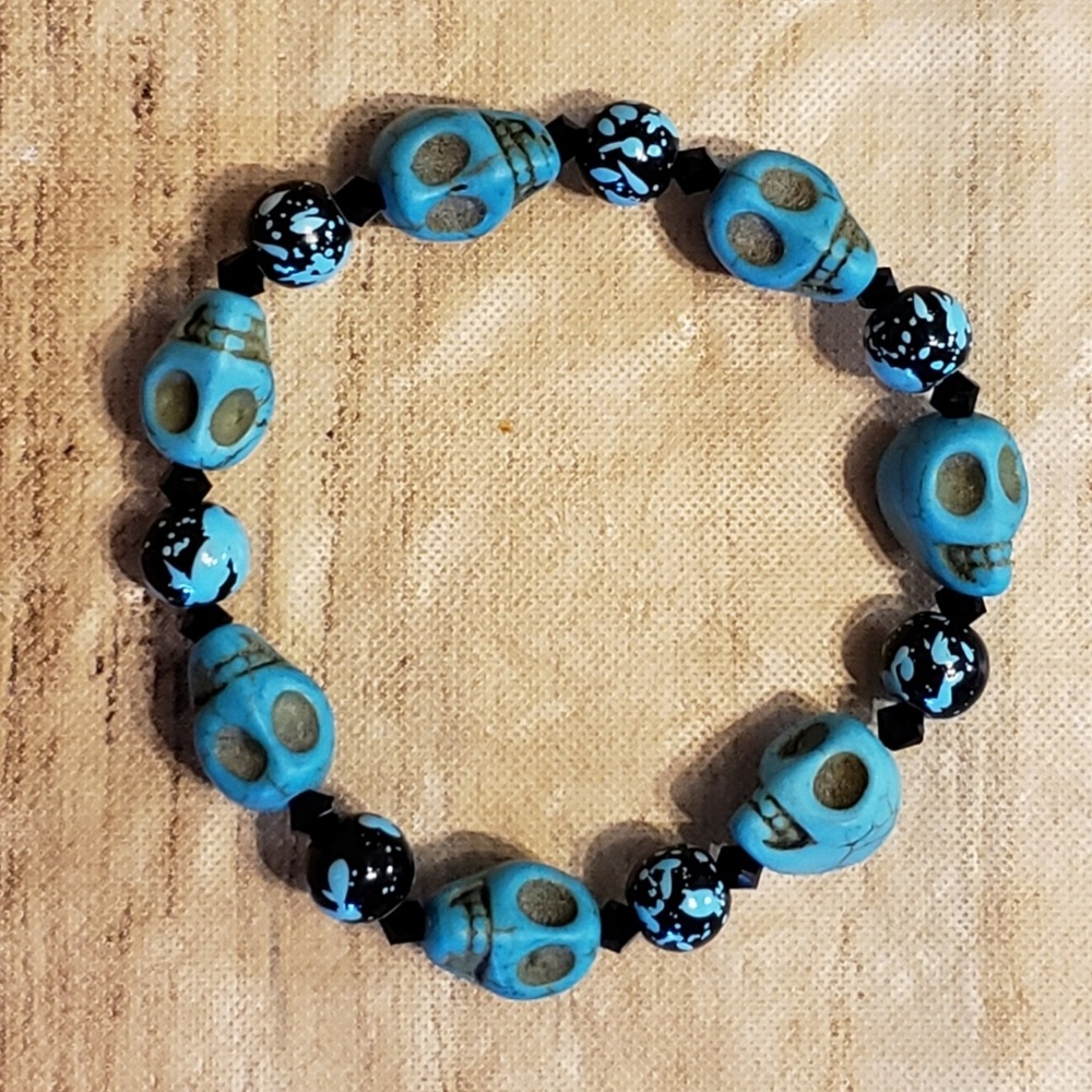 Black & Teal Skull Stretch Bracelet